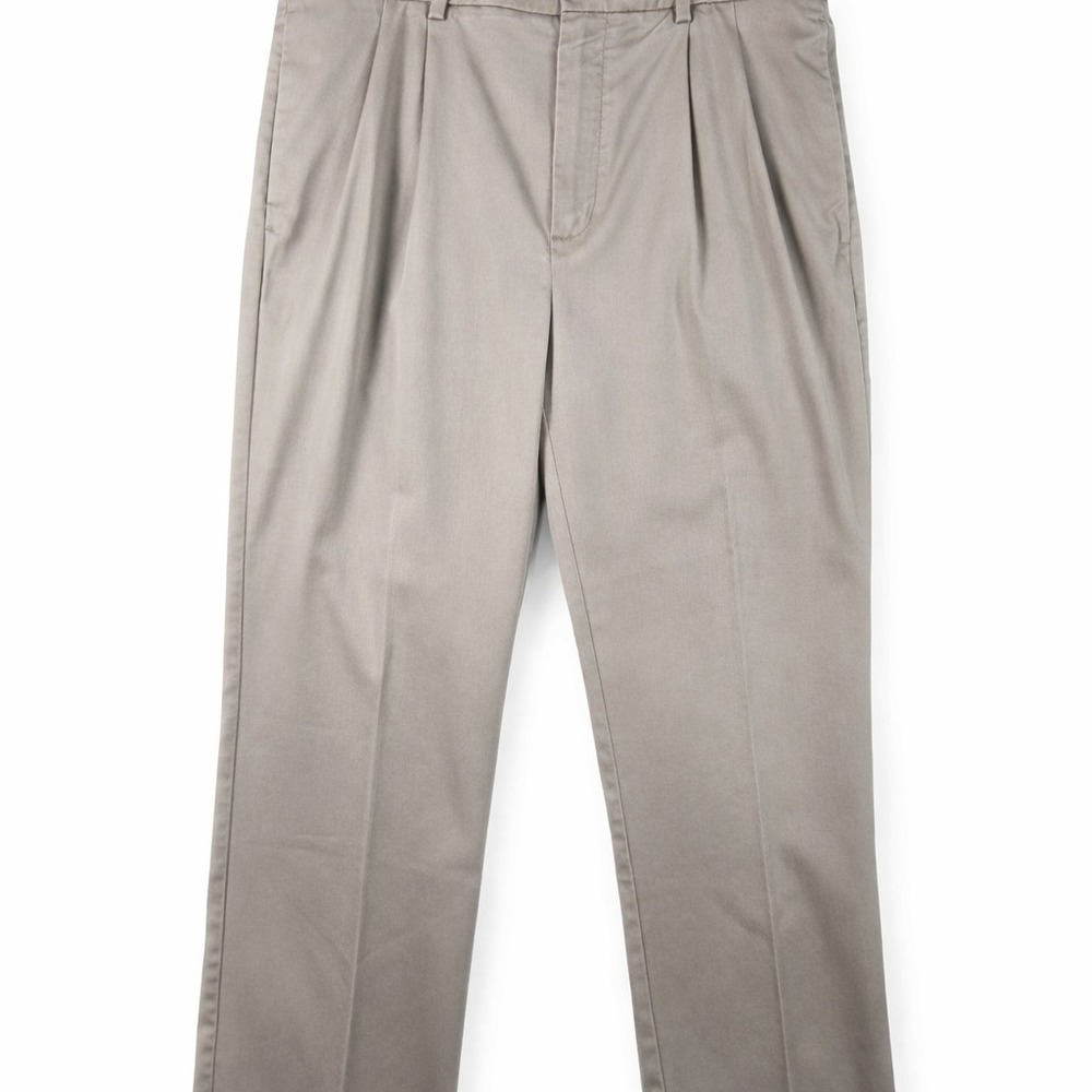 Roundtree & Yorke Total Flex Khaki Dress Pants Mens 36x30 Pleated Beige Comfort